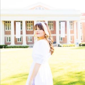 Meet your Posher, Delaney!